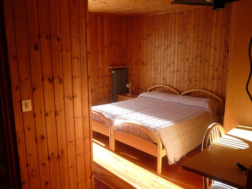 Hotel Fior Di Roccia Gaby Habitación foto